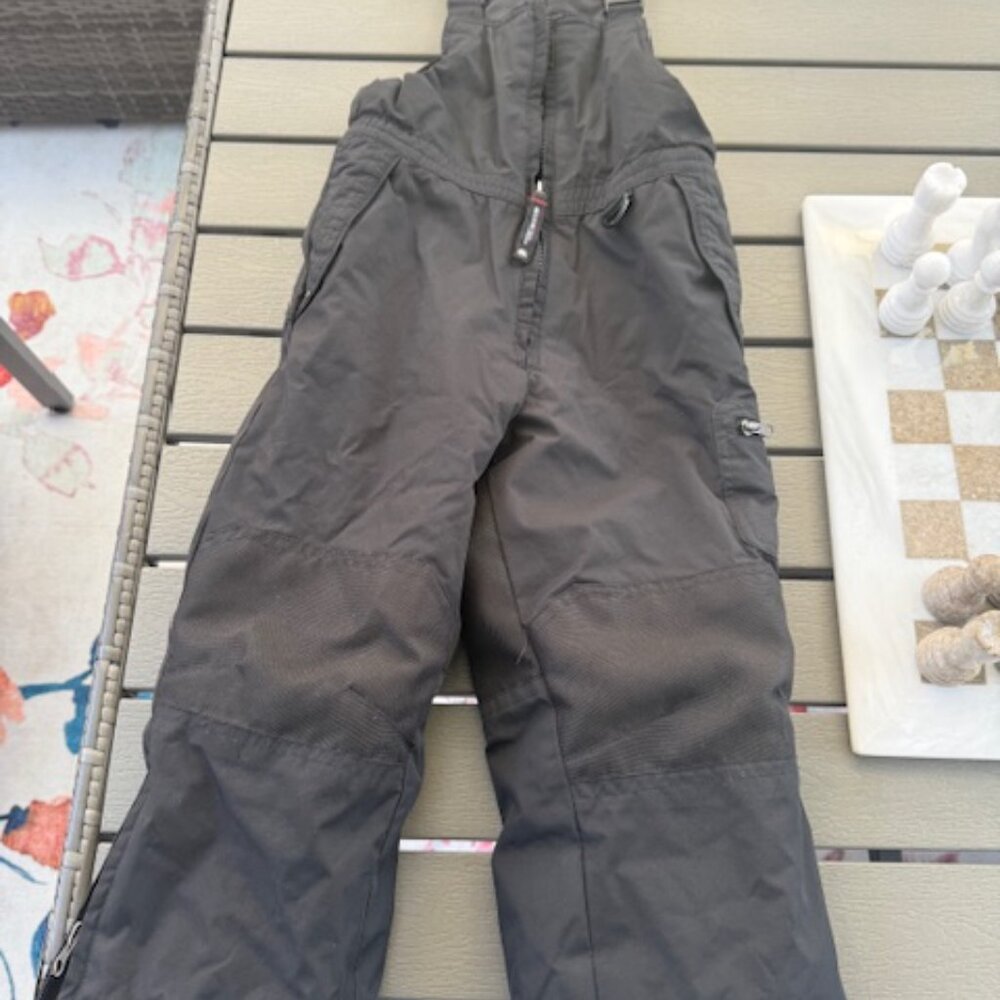 3T Black Snowsuit